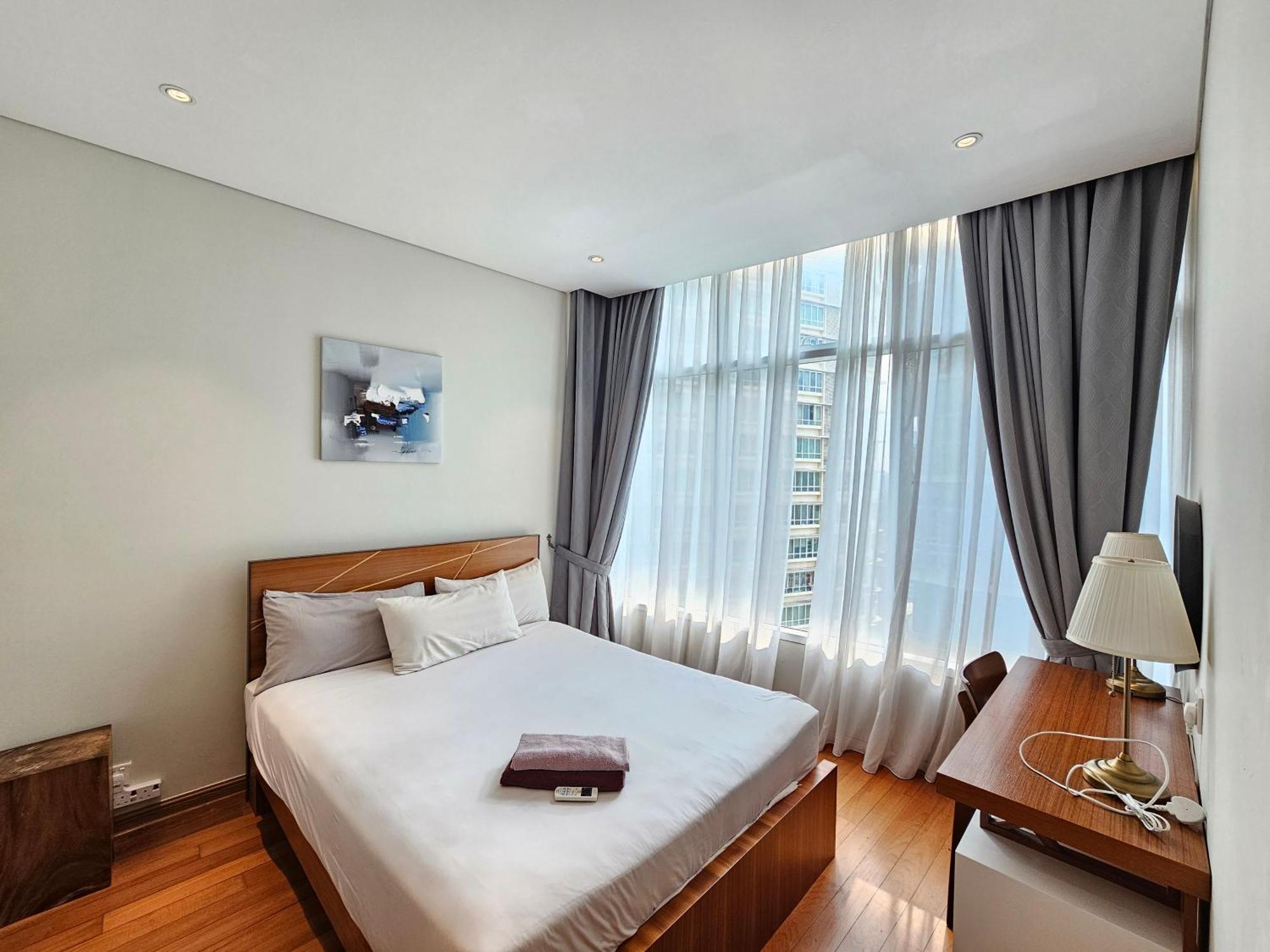 Sky Suites Klcc By Staylar Куала-Лумпур Экстерьер фото